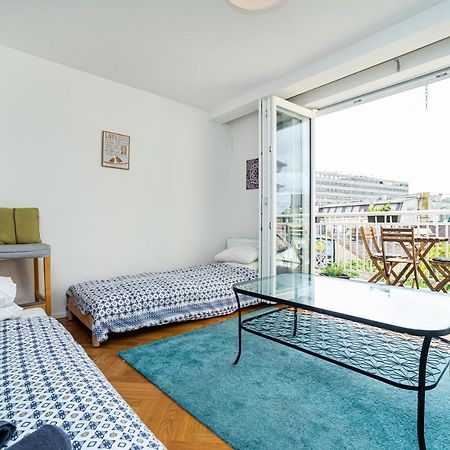 Central, Spacious, Modern 5 Bedrm Duplex W/Balcony Prag Exteriör bild